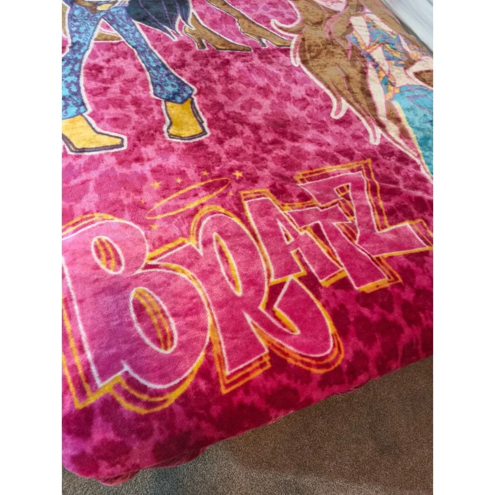 Bratz Pink Leopard Print Plush Throw Blanket Y2K Jade Cloe Yasmin Fleece Vintage